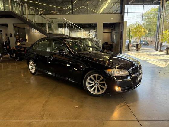 BMW 320i 2.0 16V GASOLINA 4P AUTOMÁTICO BMW 320i 2.0 16V GASOLINA 4P AUTOMÁTICO